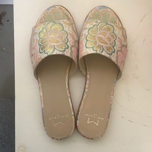 Floral sandals size 6.5.